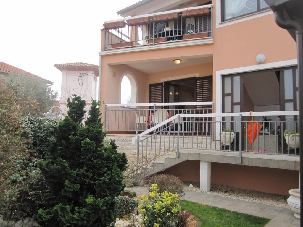 Apartments Mediteraneo Тар Экстерьер фото