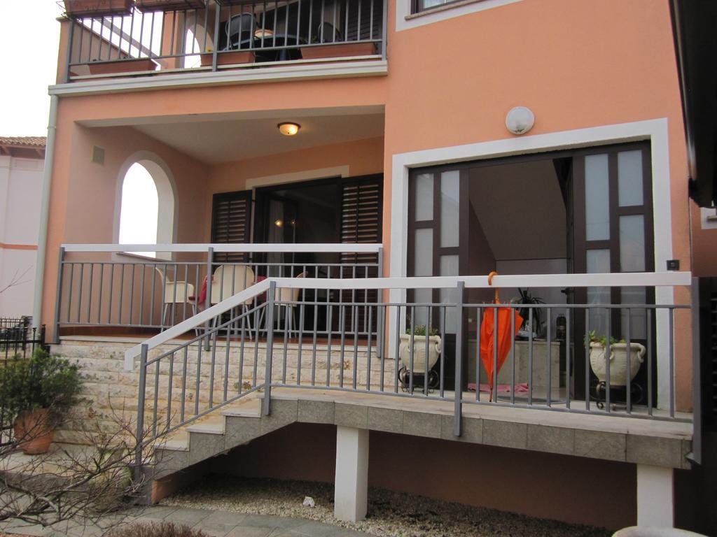 Apartments Mediteraneo Тар Экстерьер фото