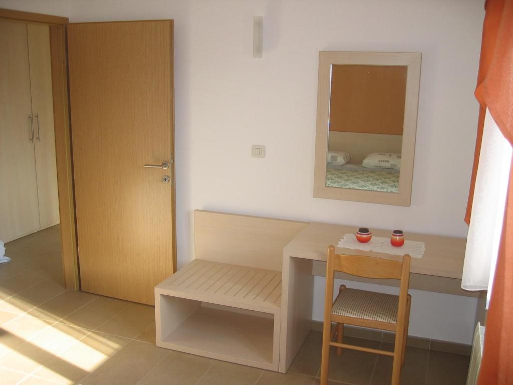 Apartments Mediteraneo Тар Экстерьер фото