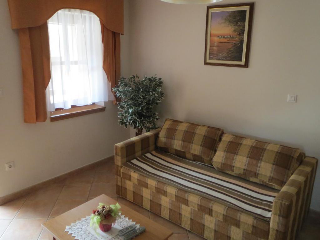 Apartments Mediteraneo Тар Экстерьер фото