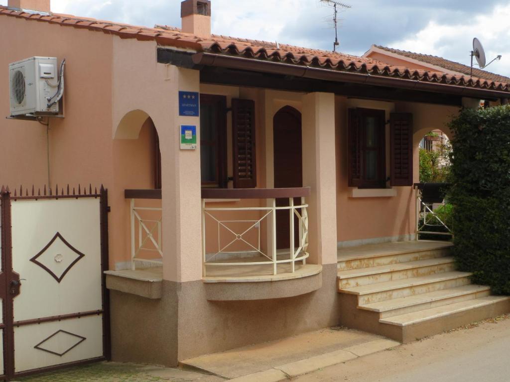 Apartments Mediteraneo Тар Экстерьер фото
